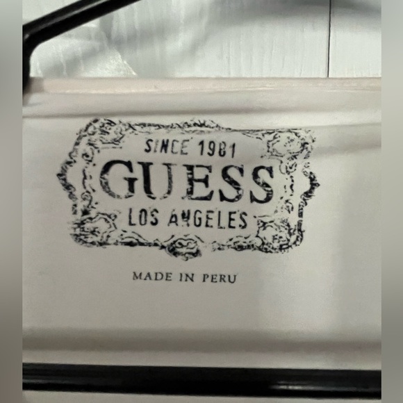 Guess rhinestone t shirt - Picture 4 of 8